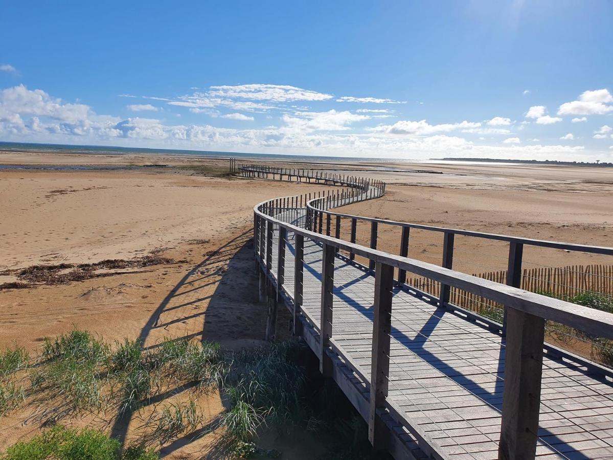 Maison Les Dunes Avec Piscine Collective ラ・フォット・シュル・メール エクステリア 写真